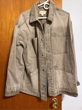 Universal Thread Oversized Jean Jacket in Taupe